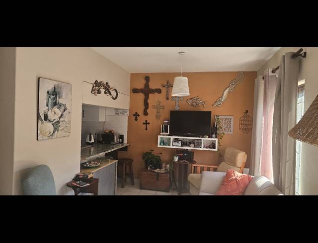 2 BEDROOM APARTMENT FOR SALE IN SHELLY BEACH